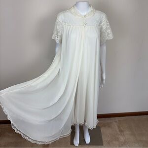 Vintage Keyloun Ivory Nylon Nightgown Robe Sheer Lace Lingerie Sleepwear Sz M